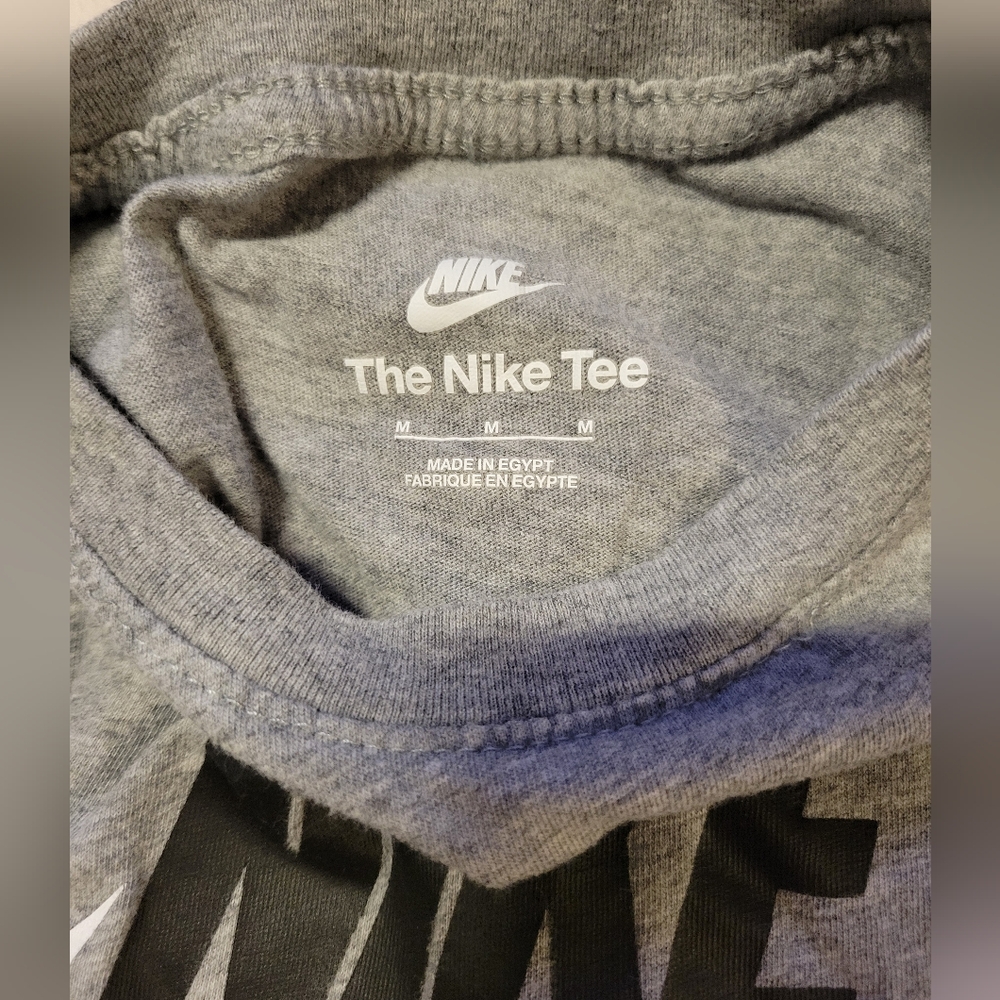 Bundle Of 2 Nike Kids Blue and Gray T-Shirts - Picture 4 of 7